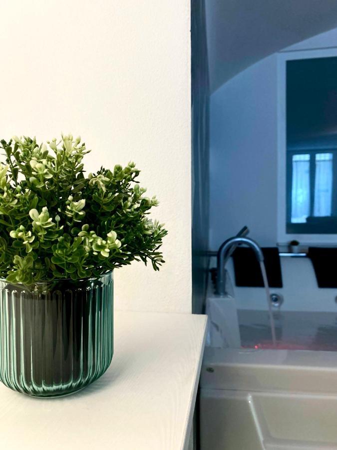 Appartement Dimora Di Donna à Monopoli Extérieur photo